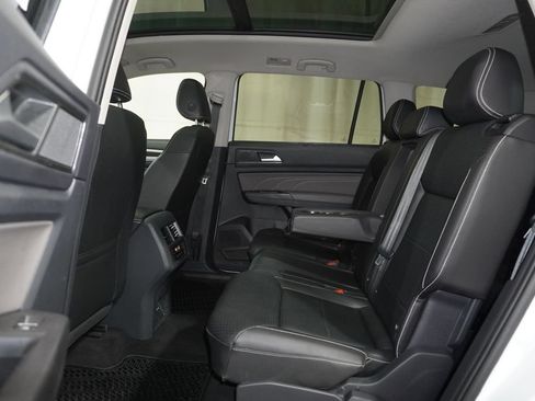 Used 2023 Volkswagen Atlas SE w/ Panoramic Sunroof Package AWD/4WD image 14