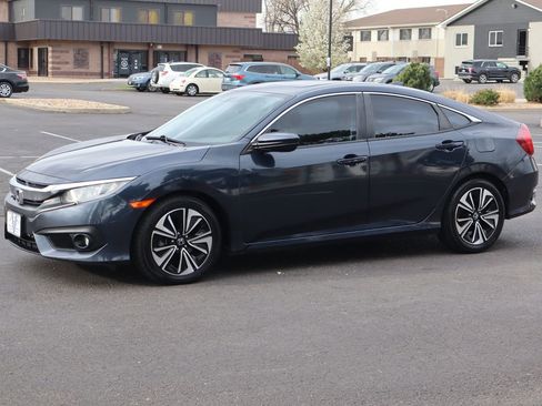 Used 2017 Honda Civic EX-L image 10