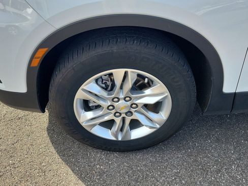 Used 2021 Chevrolet Blazer LT image 38