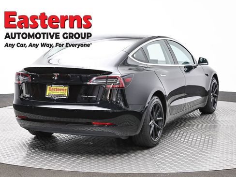 Used 2018 Tesla Model 3 Long Range image 5