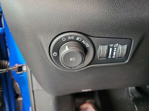 New 2026 Jeep Compass Limited w/ Sun, Sound & Navigation Group image 20