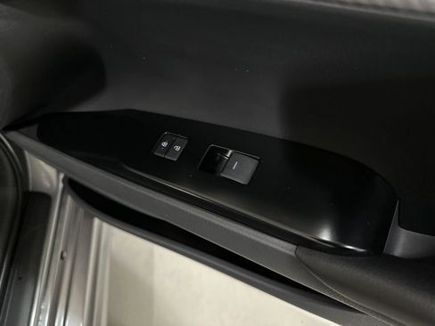 Used 2026 Toyota Camry SE image 39