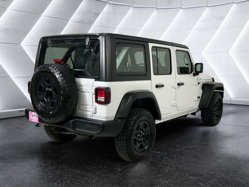 Used 2022 Jeep Wrangler Unlimited Sport image 4