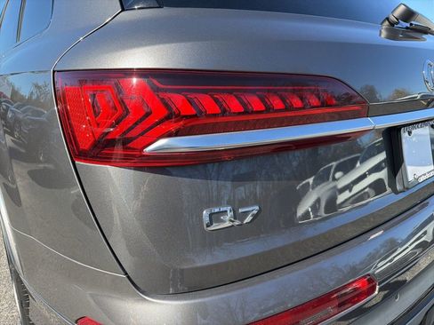 Used 2021 Audi Q7 3.0T Prestige w/ Prestige Package image 12