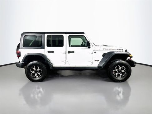 Used 2022 Jeep Wrangler Unlimited Rubicon w/ Steel Bumper Group image 7