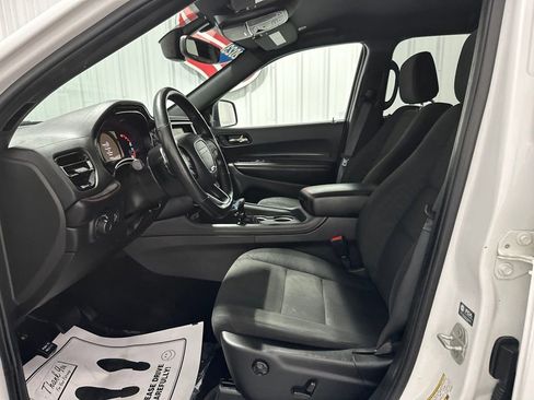 Used 2023 Dodge Durango GT w/ Blacktop Package AWD/4WD image 11