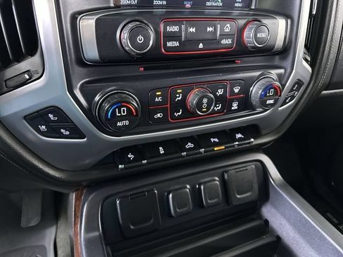 Used 2016 GMC Sierra 1500 SLT AWD/4WD image 17