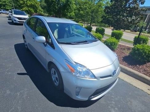 Used 2015 Toyota Prius Two FWD image 8