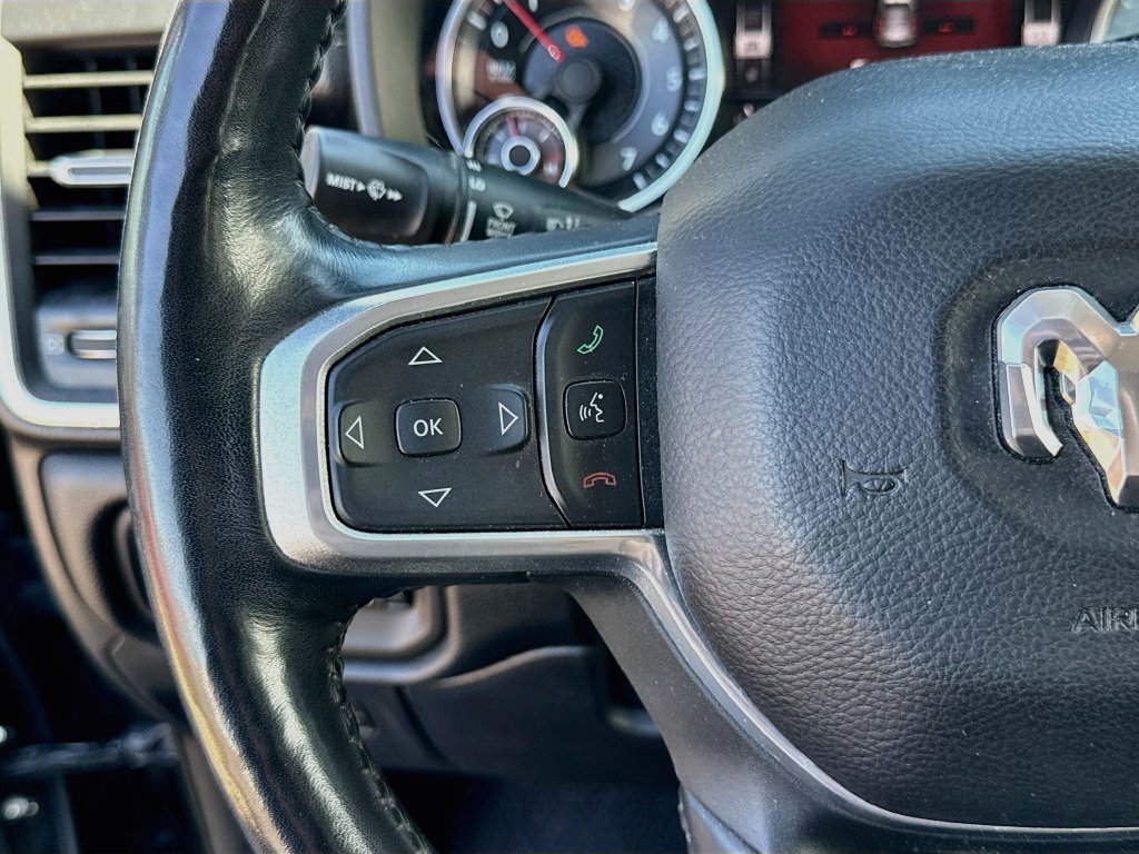 Used 2020 RAM 1500 Laramie AWD/4WD image 17