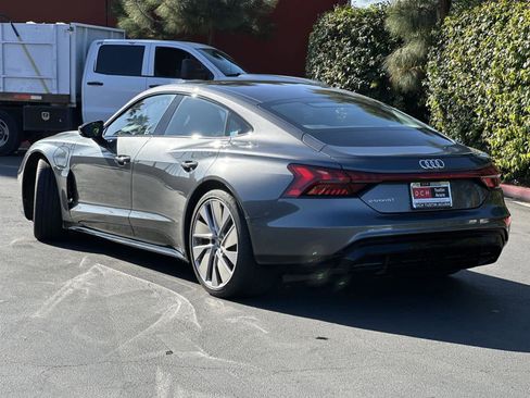 Used 2022 Audi e-tron GT Prestige w/ Prestige Package image 4