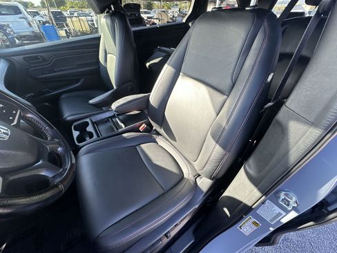 Used 2023 Honda Odyssey Sport image 13