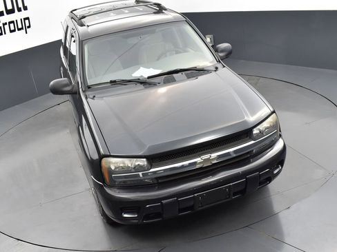 Used 2005 Chevrolet TrailBlazer LS w/ LS Preferred Equipment Group AWD/4WD image 24