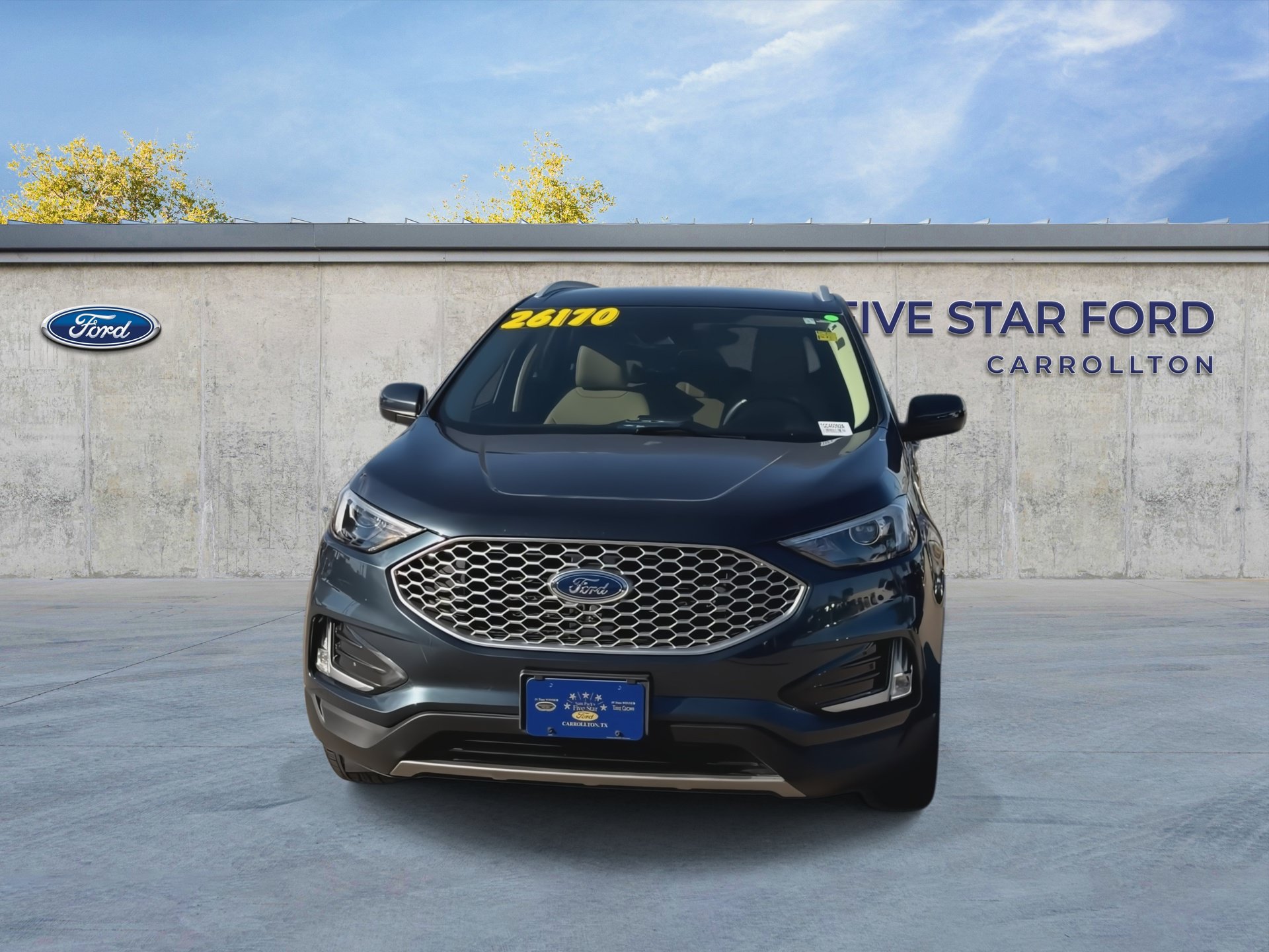 Certified 2024 Ford Edge SEL w/ Convenience Package AWD/4WD image 3