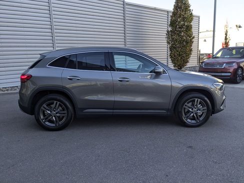 New 2025 Mercedes-Benz GLA 250 4MATIC image 2