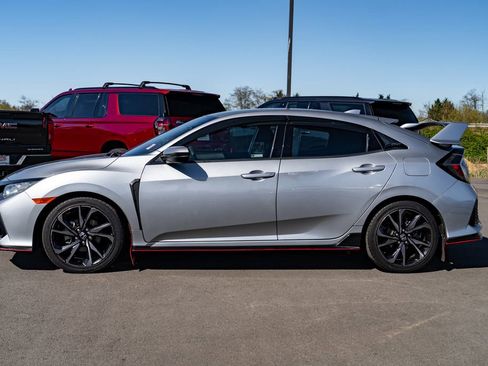 Used 2018 Honda Civic Sport image 7