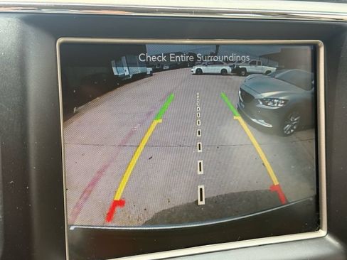 Used 2017 Jeep Grand Cherokee Limited RWD image 13