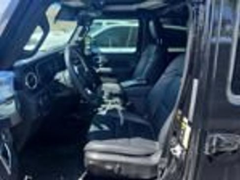Used 2024 Jeep Wrangler Unlimited Sahara AWD/4WD image 24