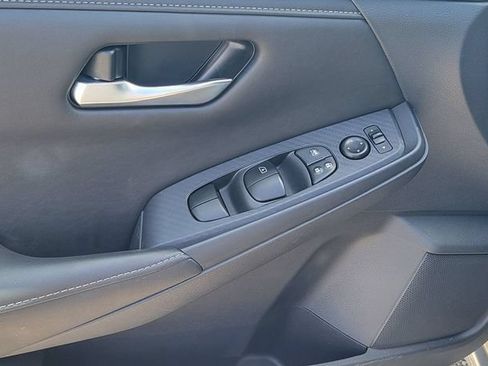 Used 2023 Nissan Sentra SV w/ All-Weather Package FWD image 8