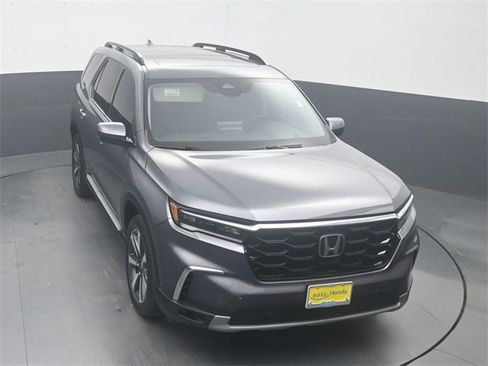 Used 2023 Honda Pilot Elite image 20