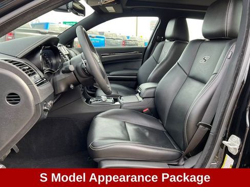 Used 2023 Chrysler 300 S w/ Comfort Group image 3