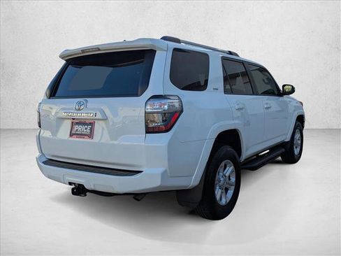 Certified 2022 Toyota 4Runner SR5 Premium image 5