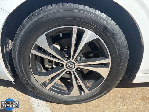 Used 2022 Nissan Sentra SV image 9