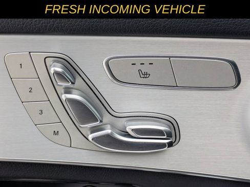 Used 2022 Mercedes-Benz GLC 300 image 17