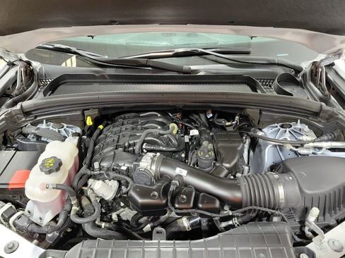 Certified 2024 Jeep Grand Cherokee L Limited w/ Luxury Tech Group II image 21