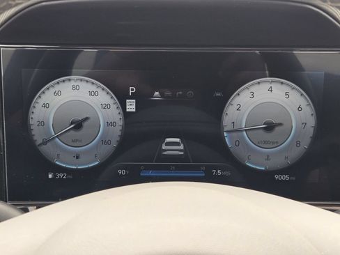 Certified 2025 Hyundai Elantra SEL FWD image 25