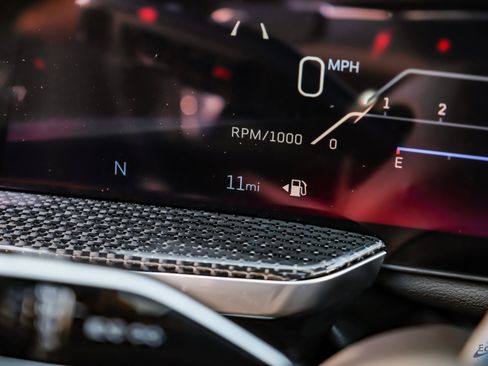 Used 2026 Cadillac Escalade V w/ LPO, ONYX Package image 74