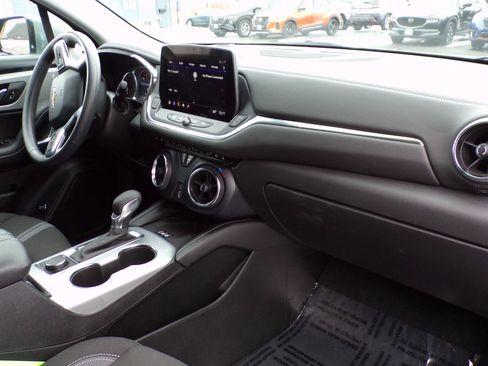 Used 2024 Chevrolet Blazer LT w/ Convenience Package image 24