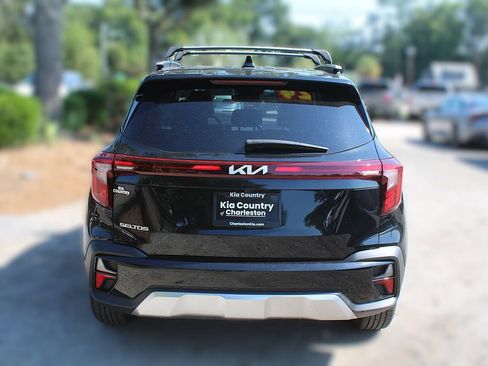 Certified 2024 Kia Seltos S FWD image 8