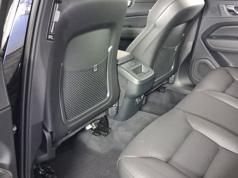 Used 2025 Volvo XC60 B5 Plus AWD/4WD image 15