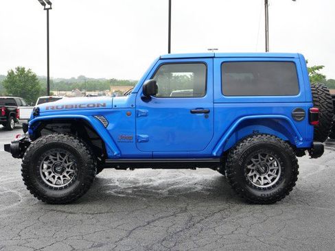 Used 2024 Jeep Wrangler Rubicon AWD/4WD image 38