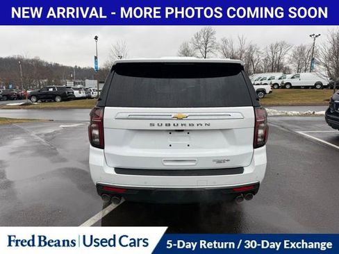 Used 2024 Chevrolet Suburban High Country w/ Premium Package image 7