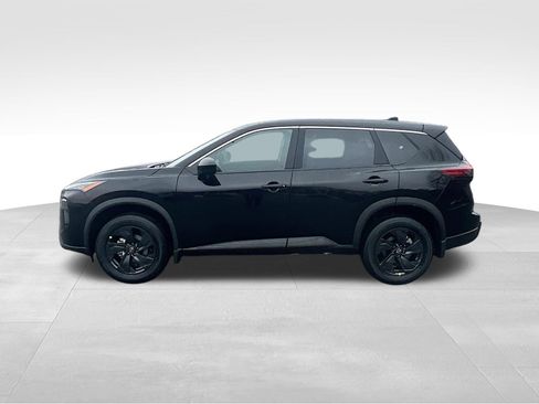 New 2026 Nissan Rogue SV FWD image 4