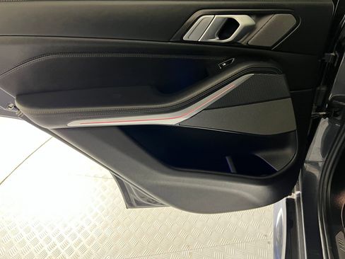 Used 2021 BMW X5 M50i w/ Executive Package image 34