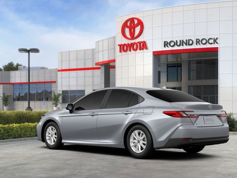 New 2026 Toyota Camry LE image 6