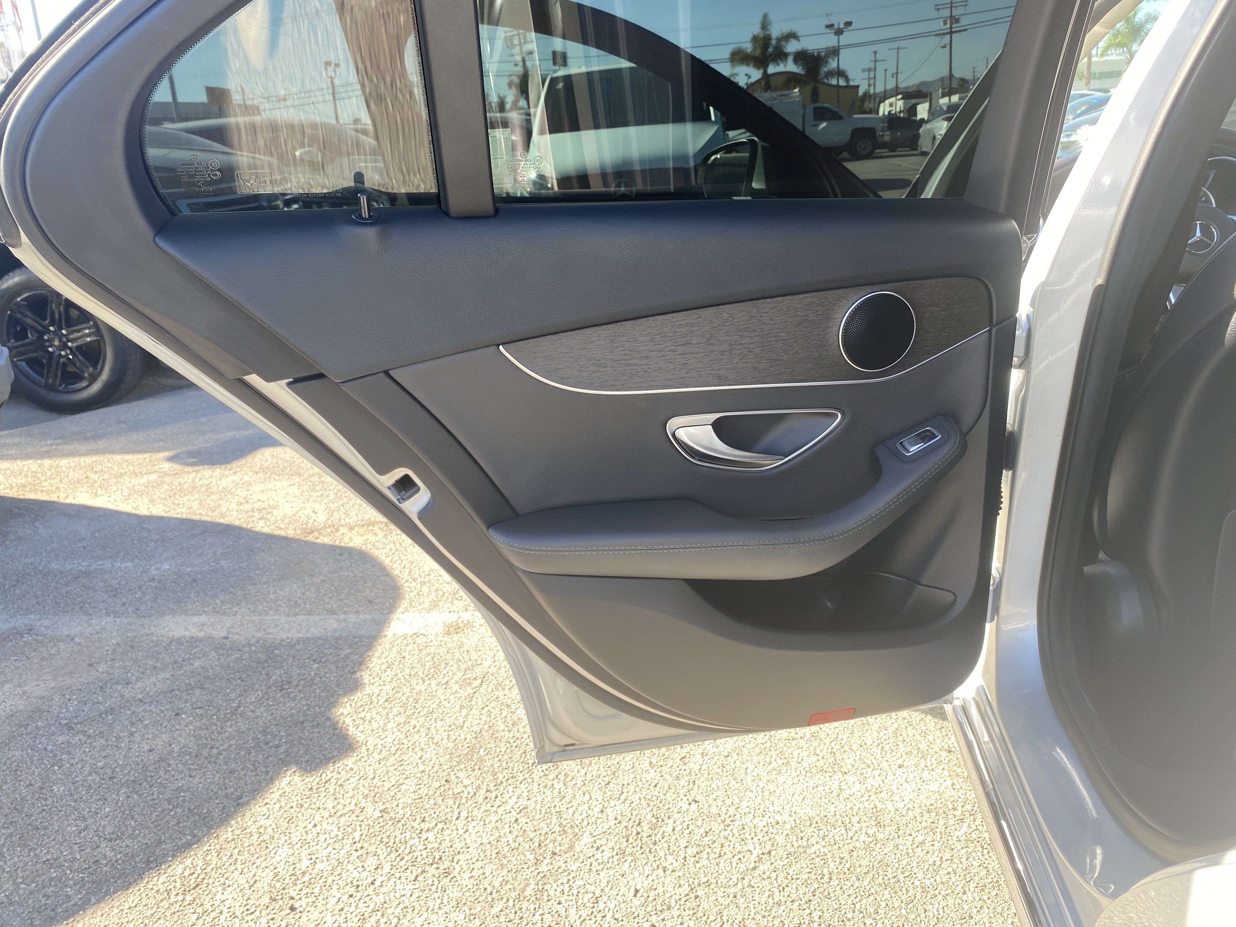 Used 2020 Mercedes-Benz C 300 Sedan image 19