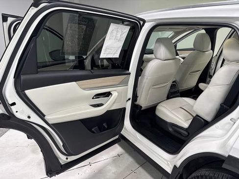 Used 2024 MAZDA CX-90 Plug-In Hybrid w/ Premium Plus AWD/4WD image 26