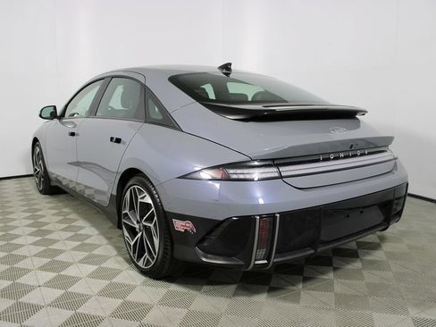 Used 2024 Hyundai Ioniq 6 SEL RWD image 31