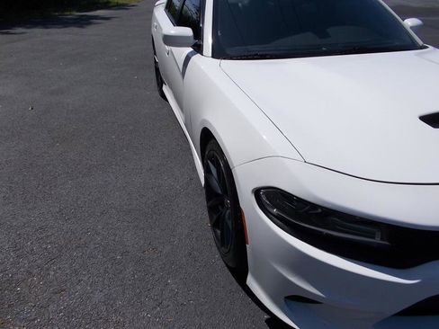 Used 2019 Dodge Charger GT w/ Performance Handling Group image 10