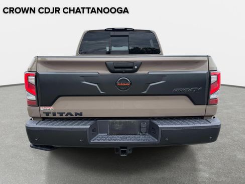 Used 2021 Nissan Titan PRO-4X w/ Pro-4x Convenience Package AWD/4WD image 5