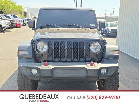 Used 2018 Jeep Wrangler Unlimited Sport S AWD/4WD image 2
