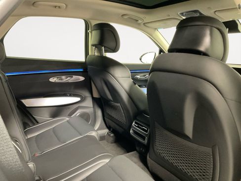 Used 2026 Genesis GV70 2.5T Advanced image 13