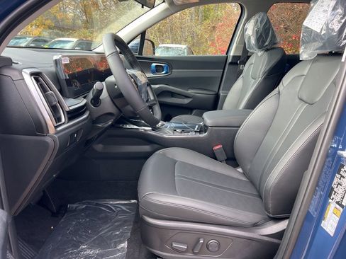 New 2026 Kia Sorento S w/ S Panoramic Sunroof Package FWD image 8