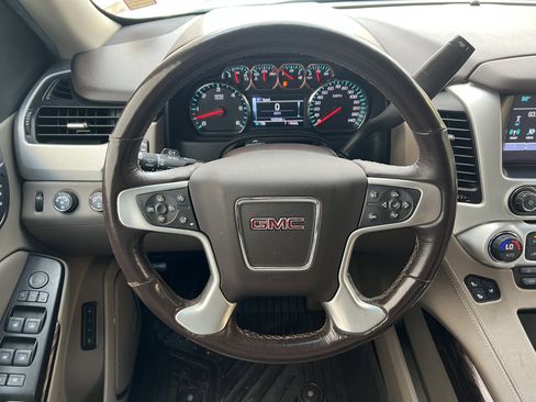 Used 2018 GMC Yukon XL SLT w/ HD Trailering Package image 28