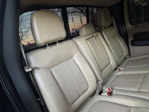 Used 2014 Ford F150 Lariat w/ Equipment Group 502A Luxury image 20