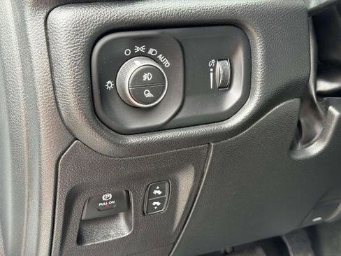 Used 2022 RAM 1500 Big Horn RWD image 24
