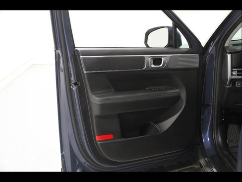 Certified 2026 Hyundai Santa Fe SEL AWD/4WD image 4